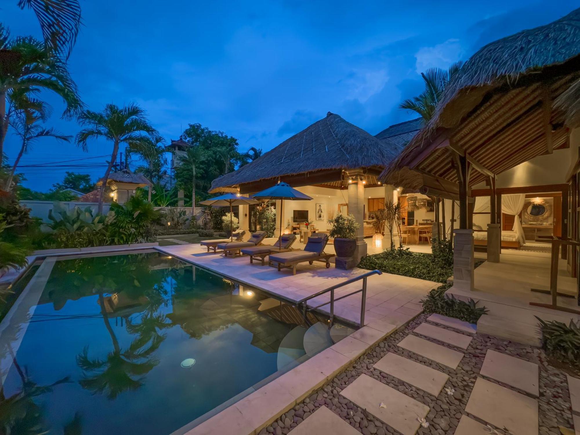 Villa Bugis Seminyak חדר תמונה