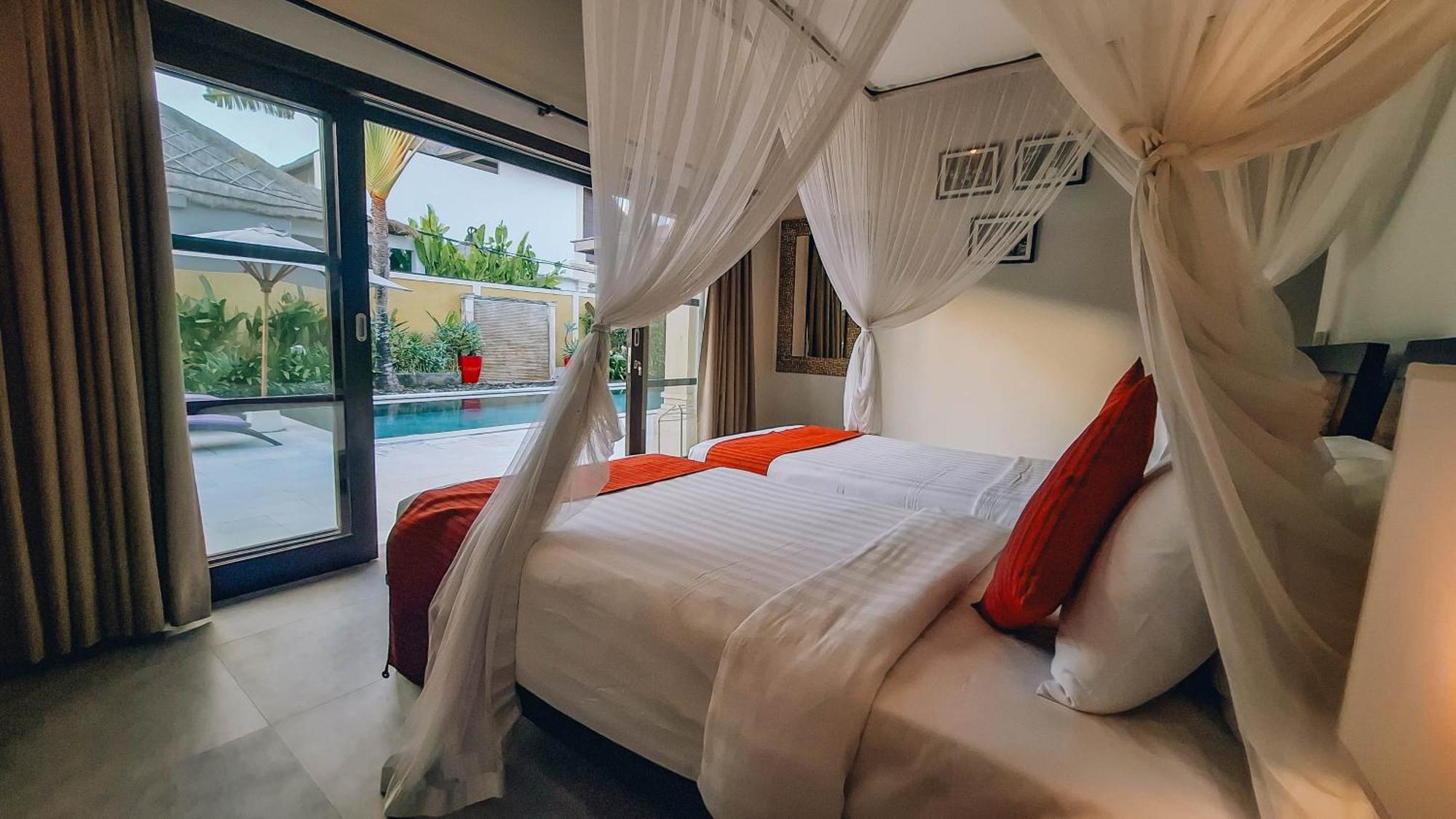 Villa Bugis Seminyak חדר תמונה
